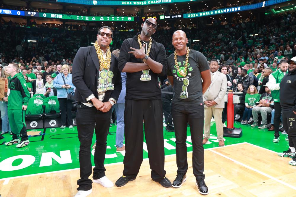 更像是向自 更像是向自